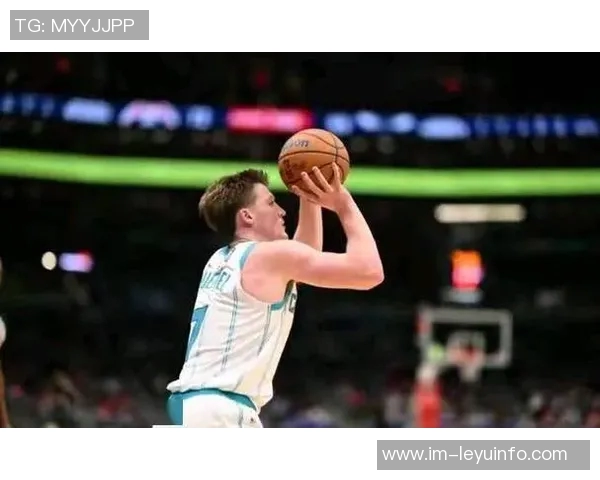 弗拉格场均194分超越克尼佩尔荣登新秀得分榜首位 弗拉格场均194分超越克尼佩尔荣登新秀得分榜首位