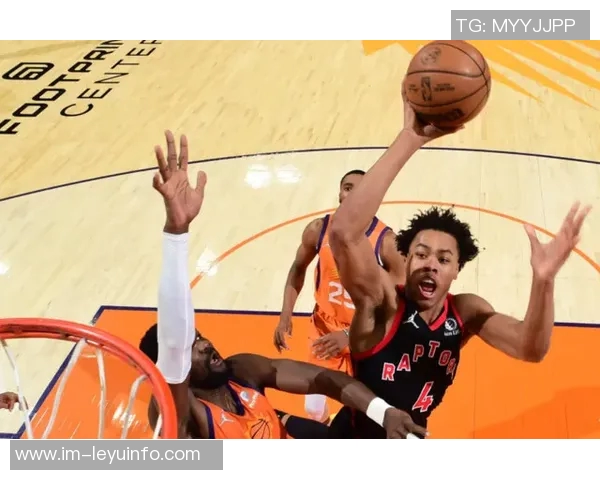 布克手感不佳依靠罚球逆袭18投7中贡献27分4篮板4助攻 布克手感不佳依靠罚球逆袭18投7中贡献27分4篮板4助攻